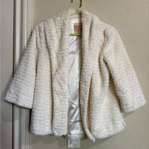 Billabong Designers Closet - faux fur off white jacket.  Size small